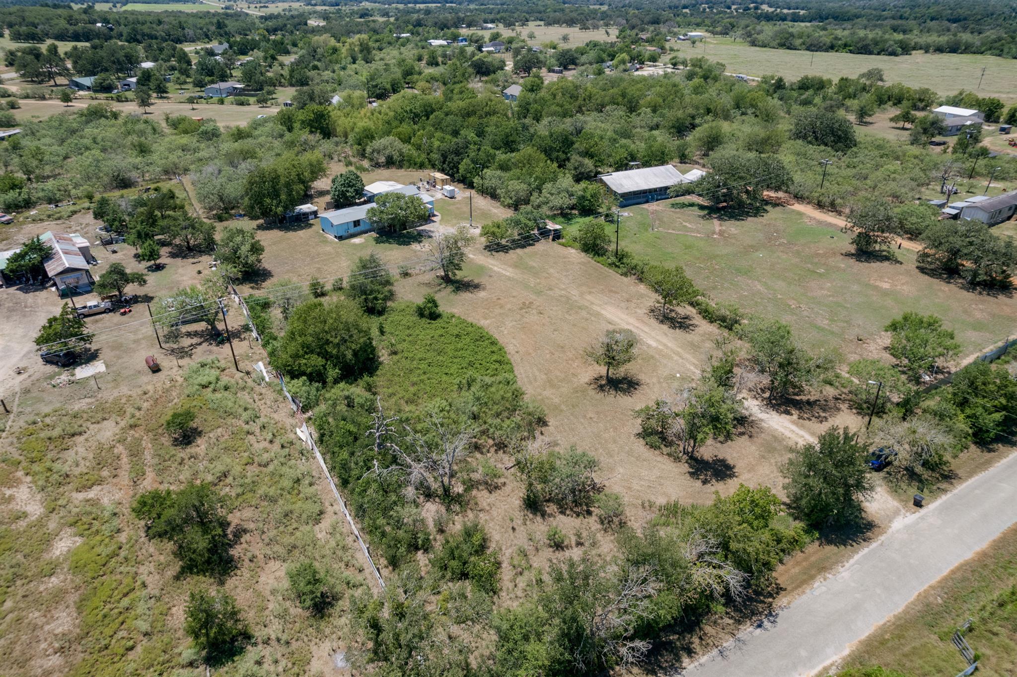 147 Community Center RD, Rosanky, TX 78953