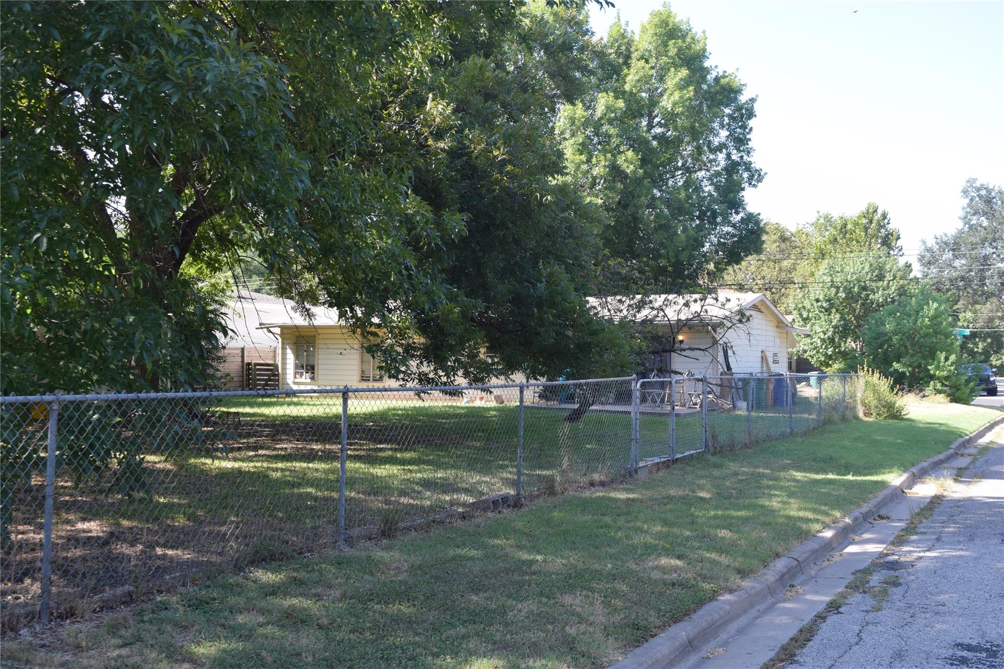 1716 Karen Ave, Austin, TX 78757