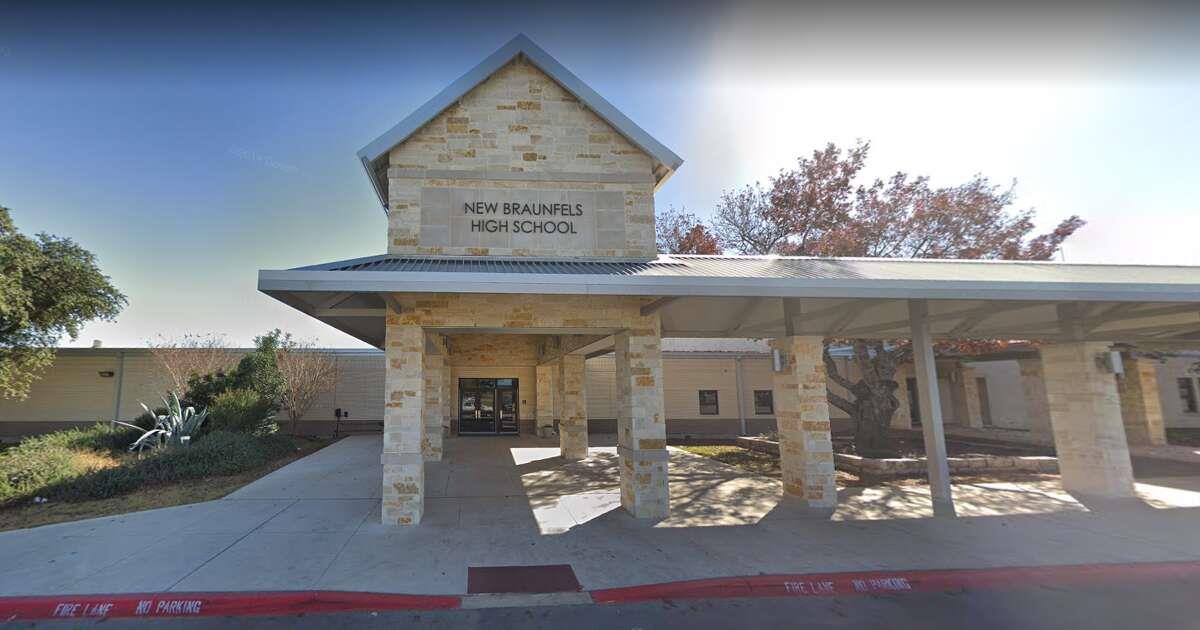 1548 Zion DR, New Braunfels, TX 78132