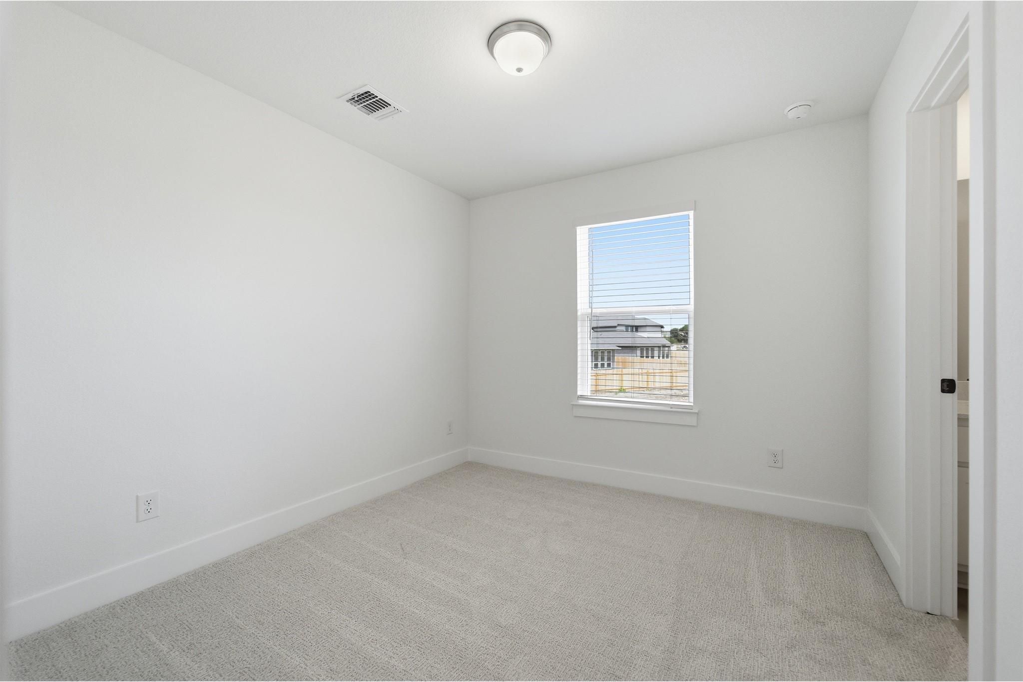 550 Los Aliso CT, Liberty Hill, TX 78624