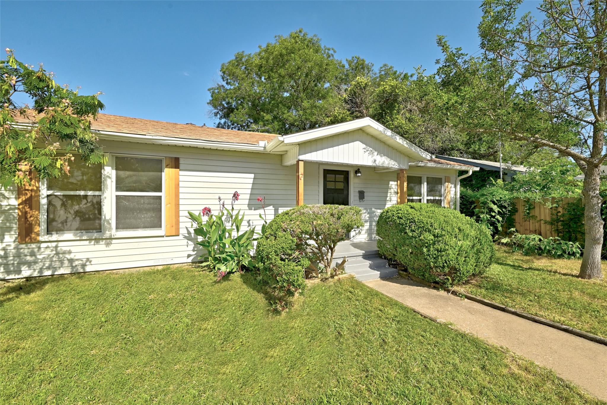 1302 S 2nd ST, Killeen, TX 76541