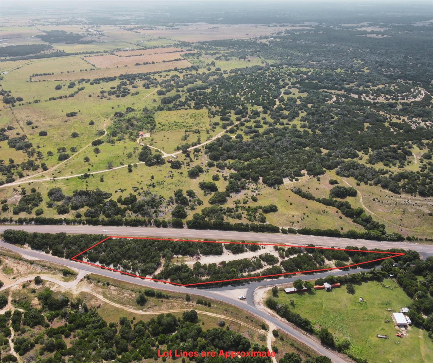 131 Spur 440, Florence, TX 76527