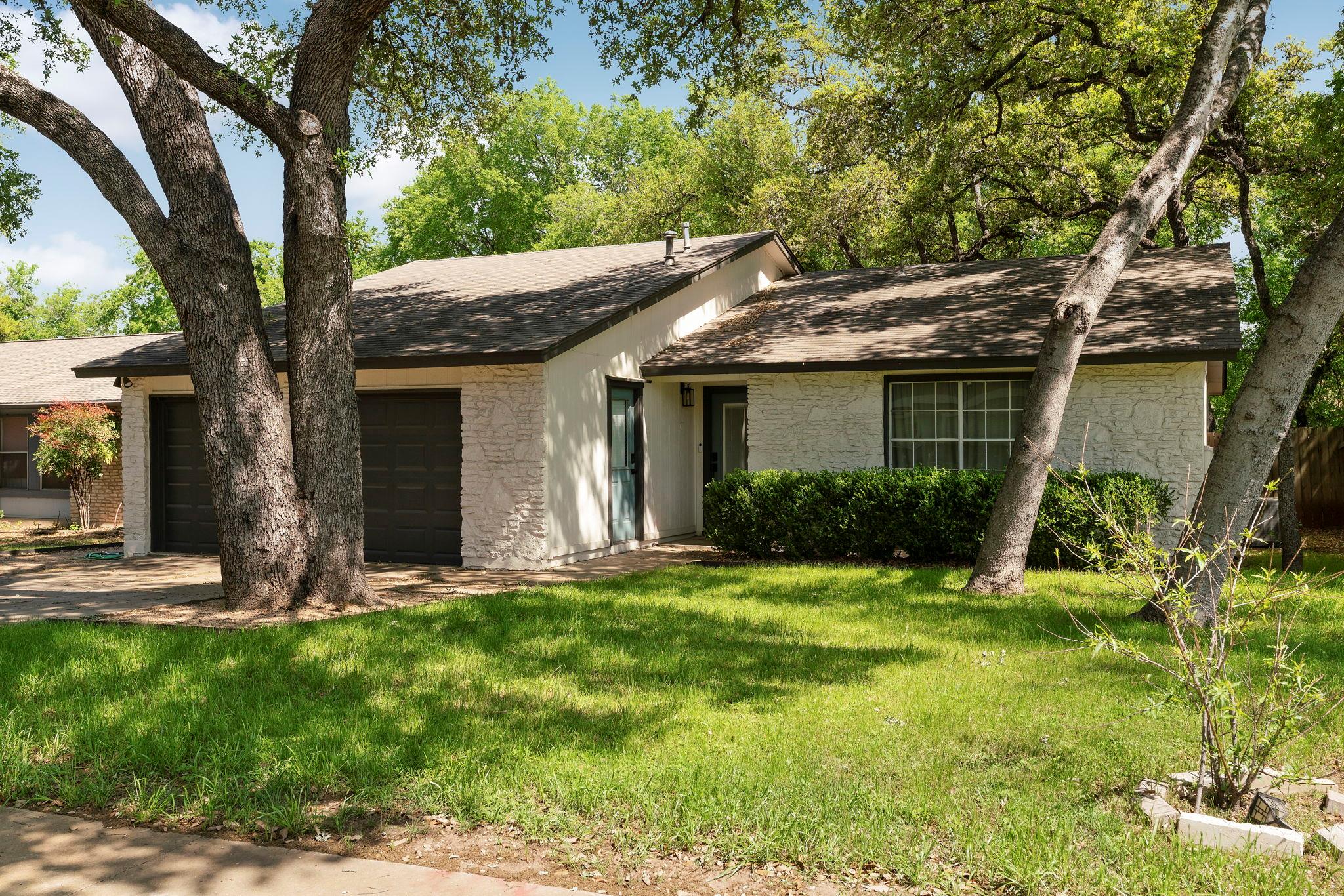 7507 Bender DR, Austin, TX 78749