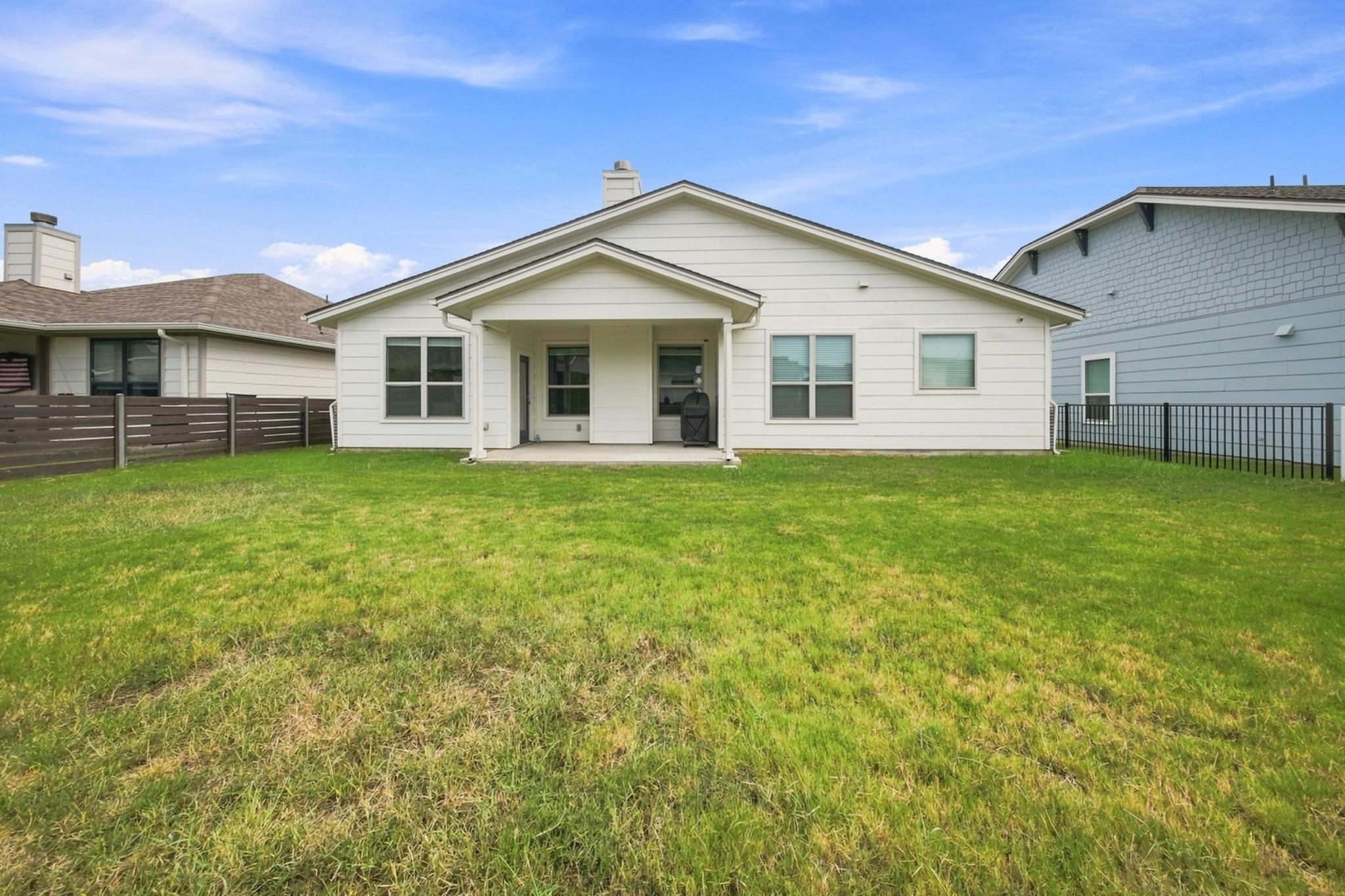 112 Dax DR, Liberty Hill, TX 78642