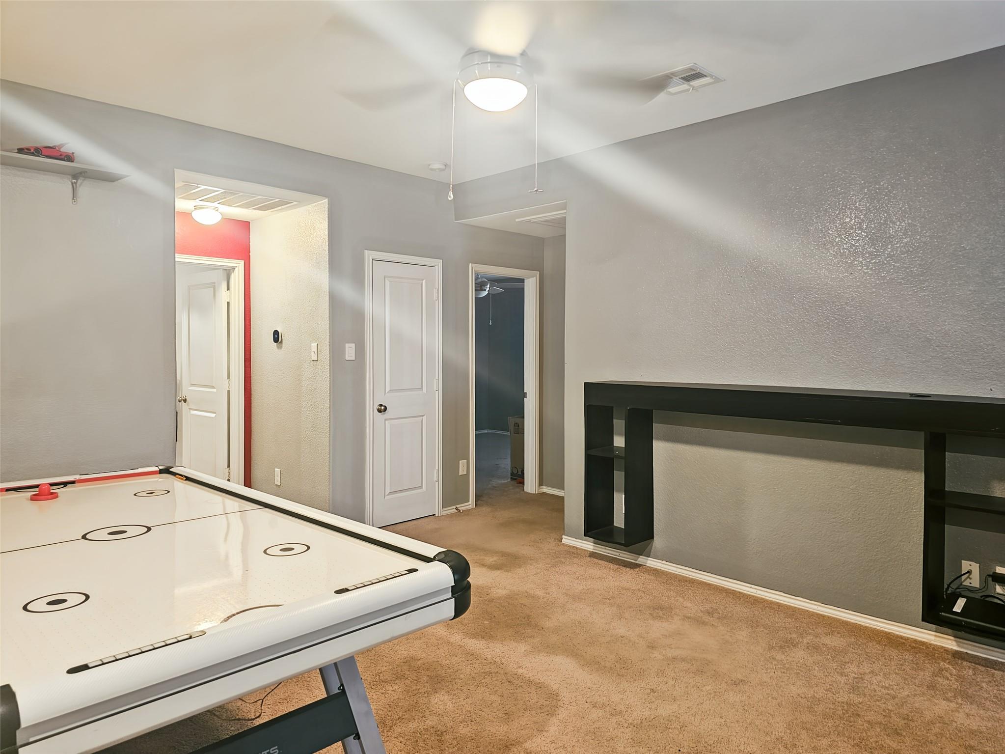 444 Major Lee LN #14H, Jarrell, TX 76537