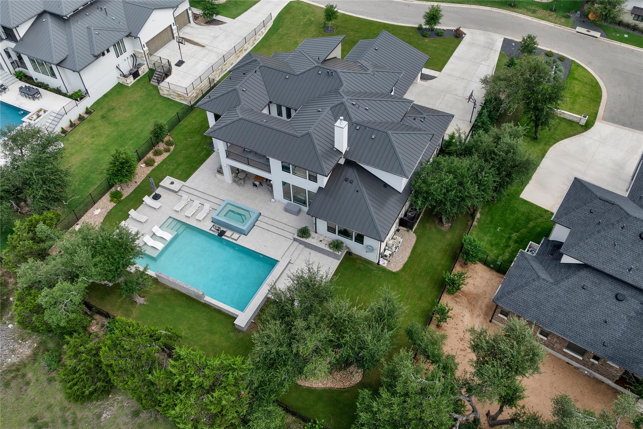 17917 Davenport Divide CT, Austin, TX 78738