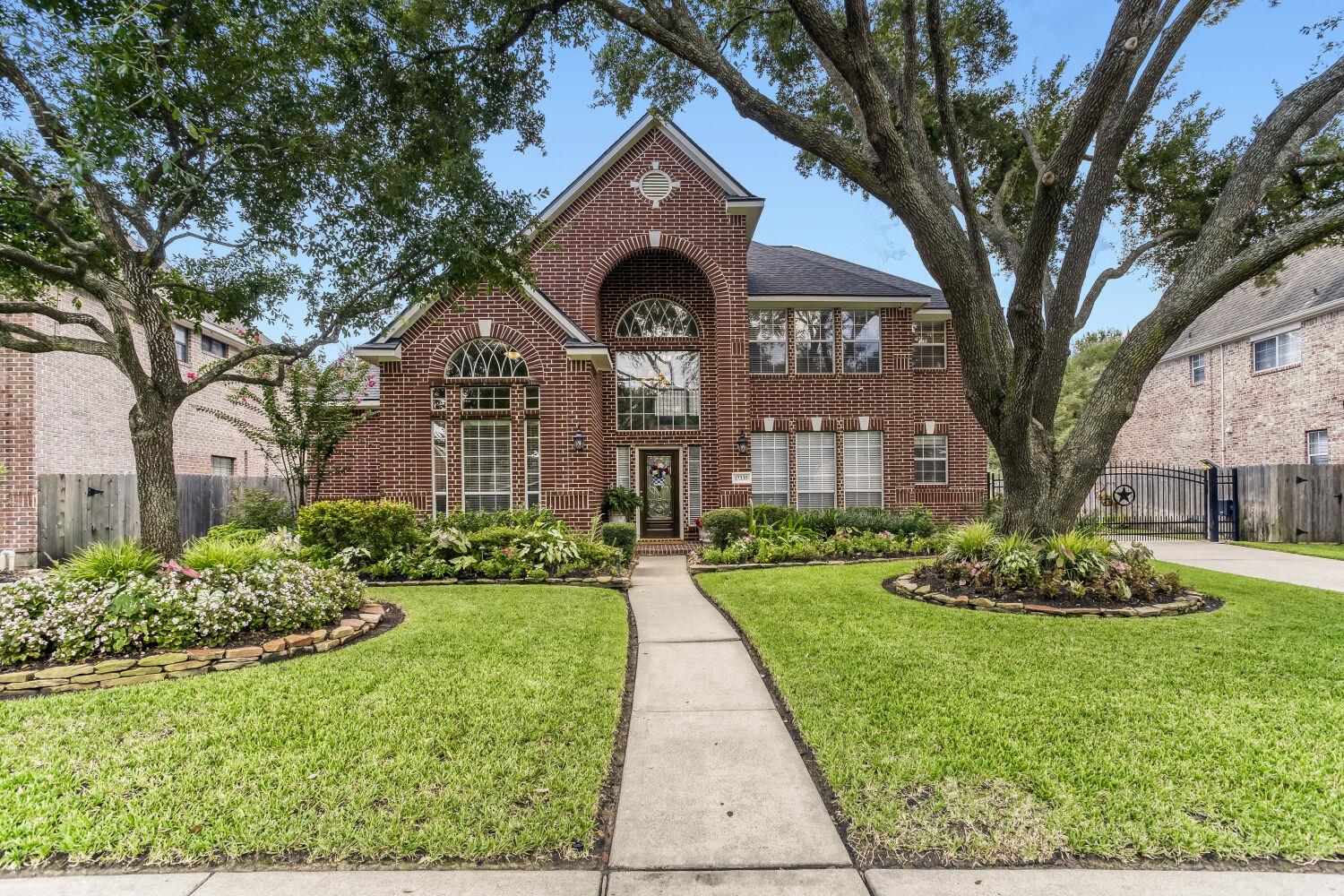 17335 W Copper Lakes DR, Houston, TX 77095