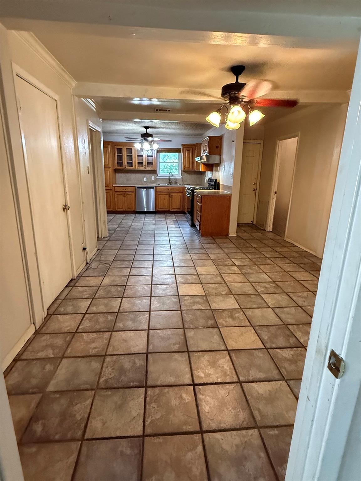 1402 Garden ST, Austin, TX 78702