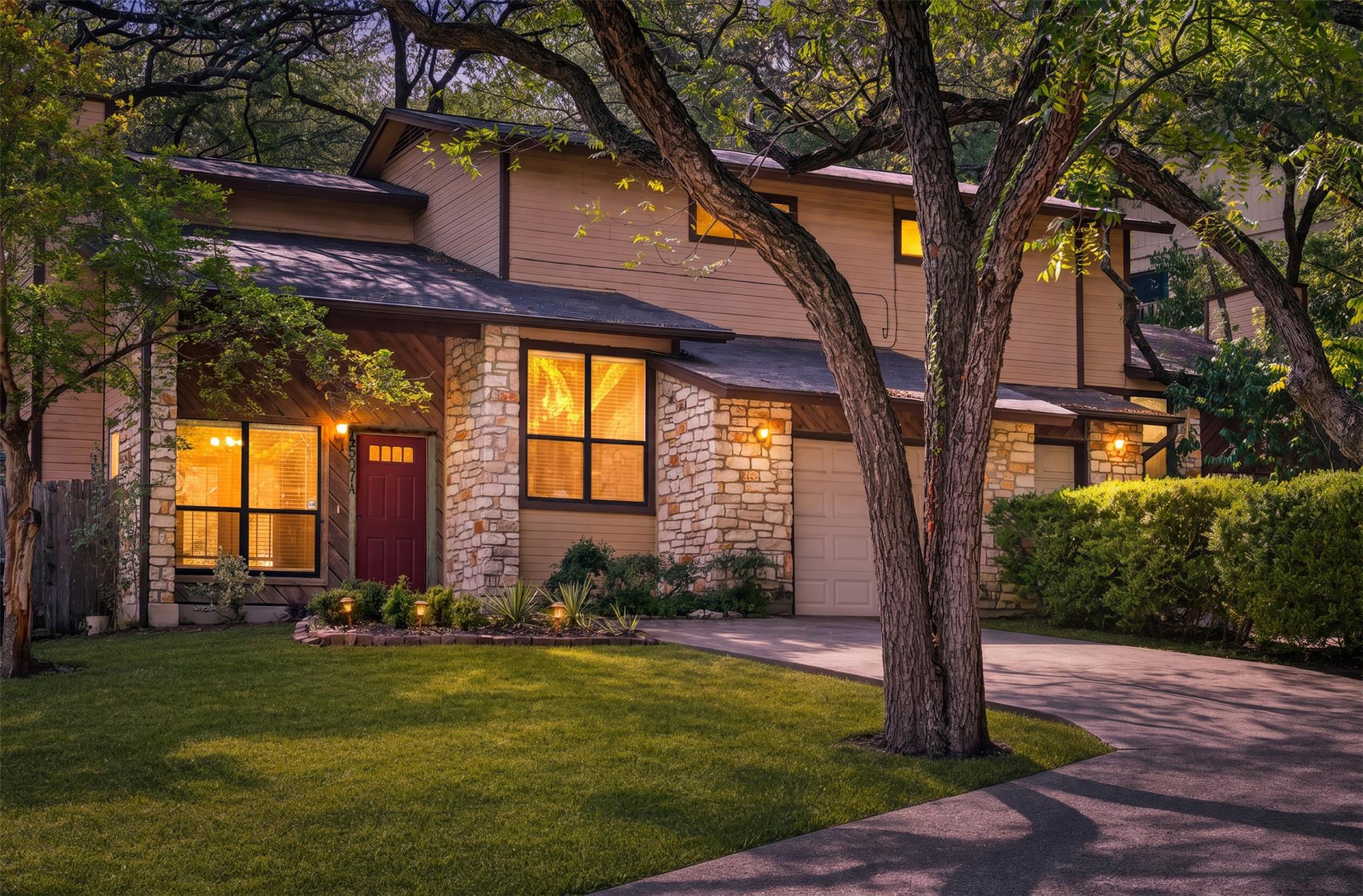 4507 Smooth Oak DR, Austin, TX 78759