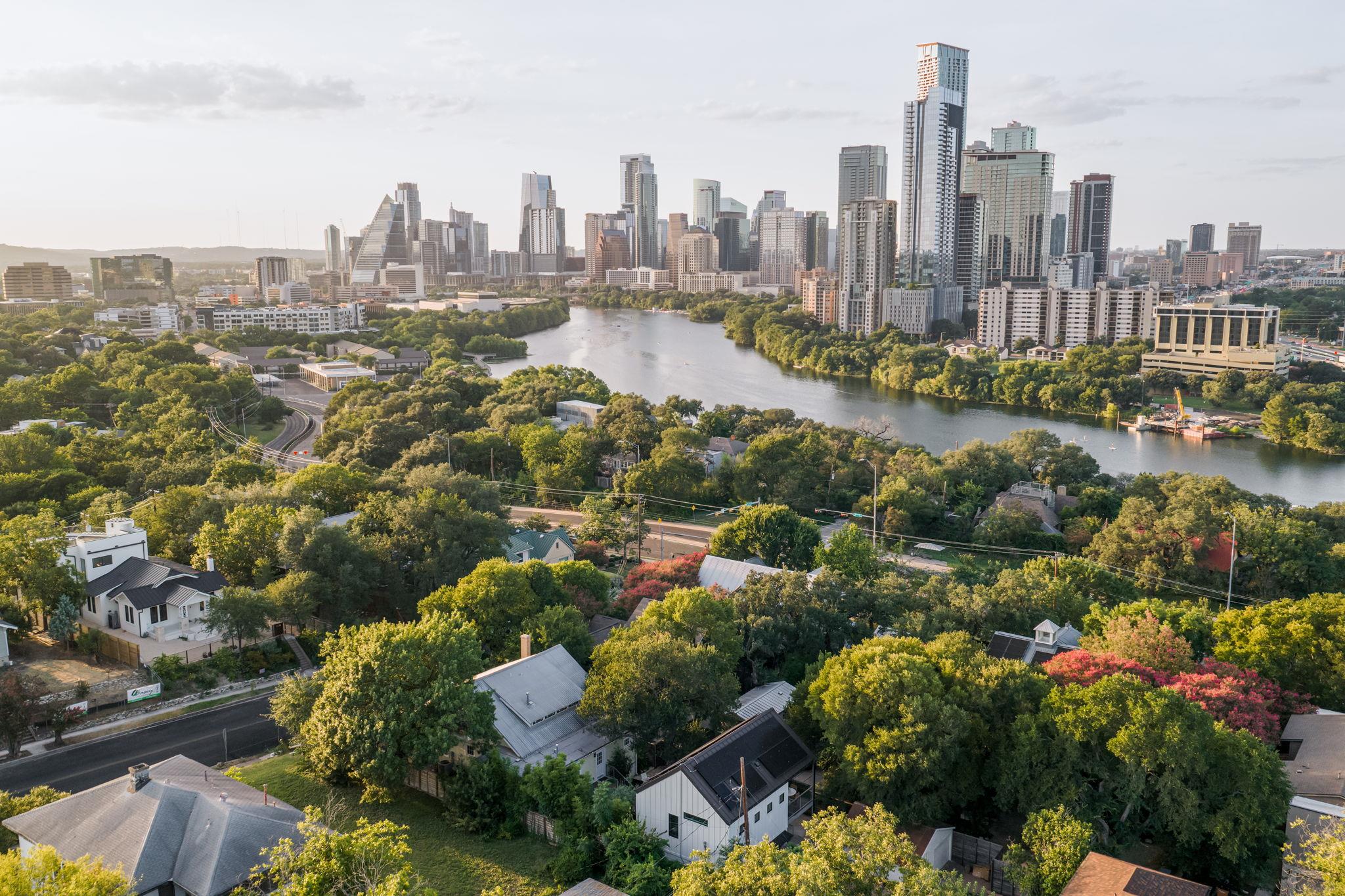 1105 Travis Heights BLVD, Austin, TX 78704