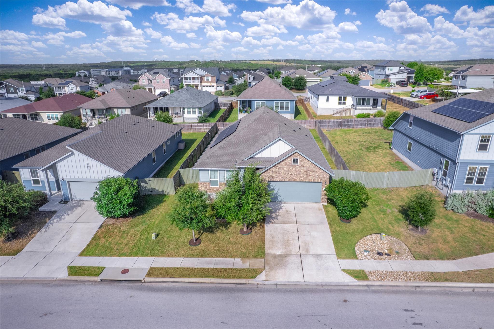 16609 Sumptuous DR, Manor, TX 78653