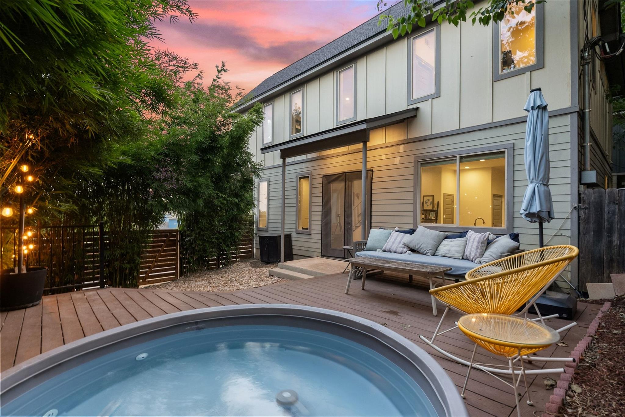 1158 Ridgeway DR #A, Austin, TX 78702