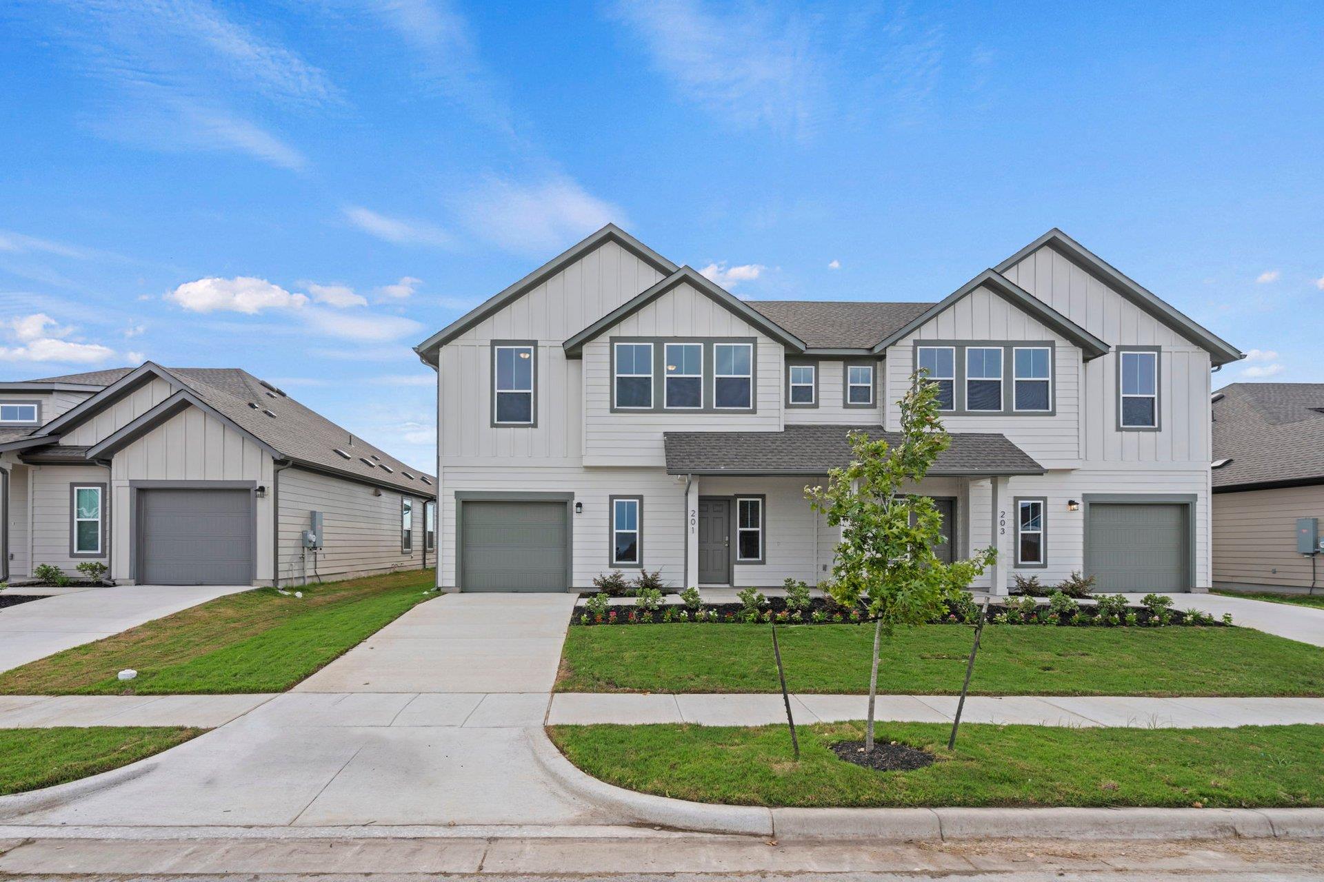 201 Backwood Ps, Taylor, TX 76574