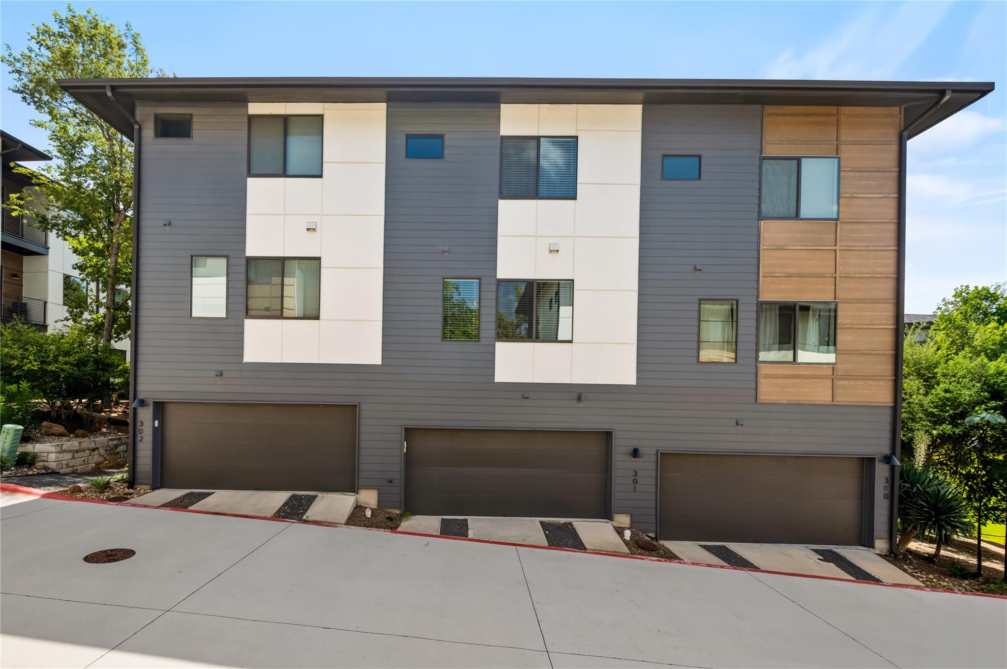 3700 Clawson RD #301, Austin, TX 78704