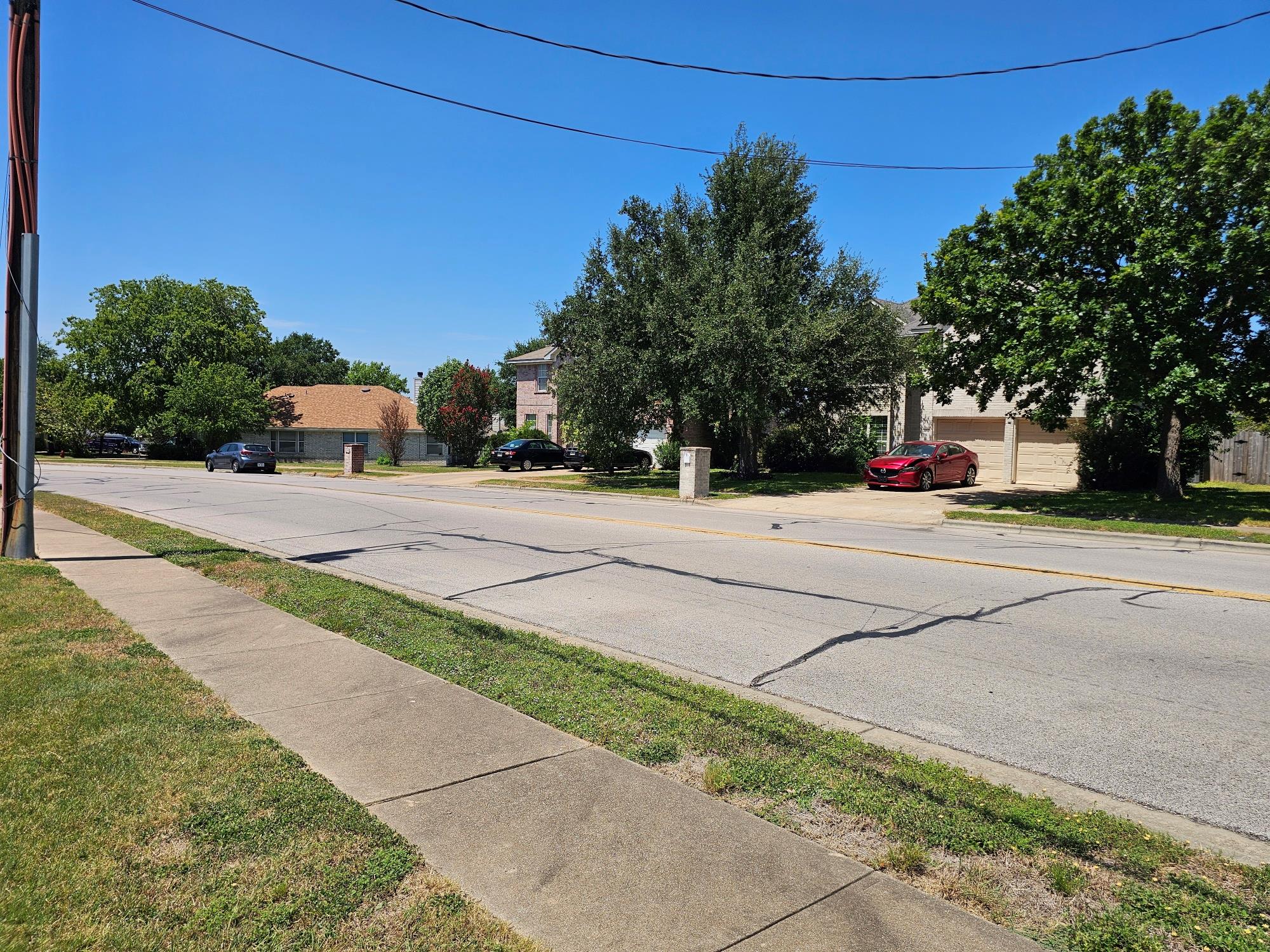 603 S Railroad Ave, Pflugerville, TX 78660