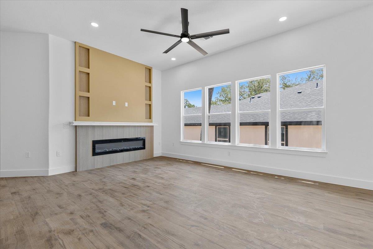 116 N Pohakea DR, Bastrop, TX 78602