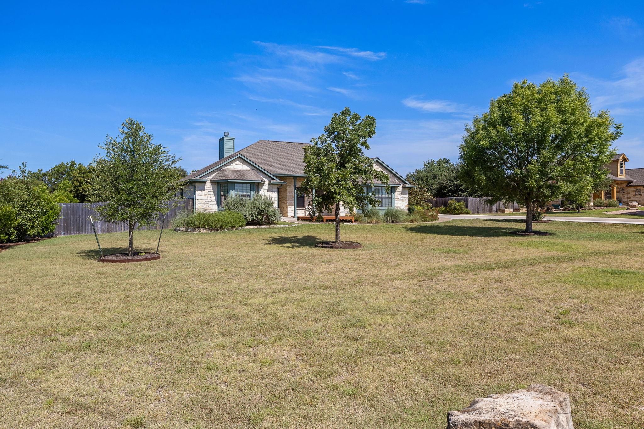 115 Independence DR, Liberty Hill, TX 78642