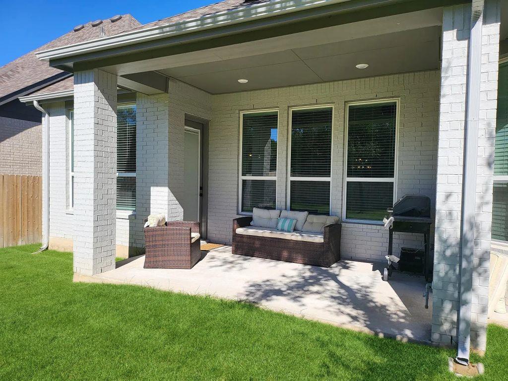 1328 Texas Ash LN, Georgetown, TX 78628