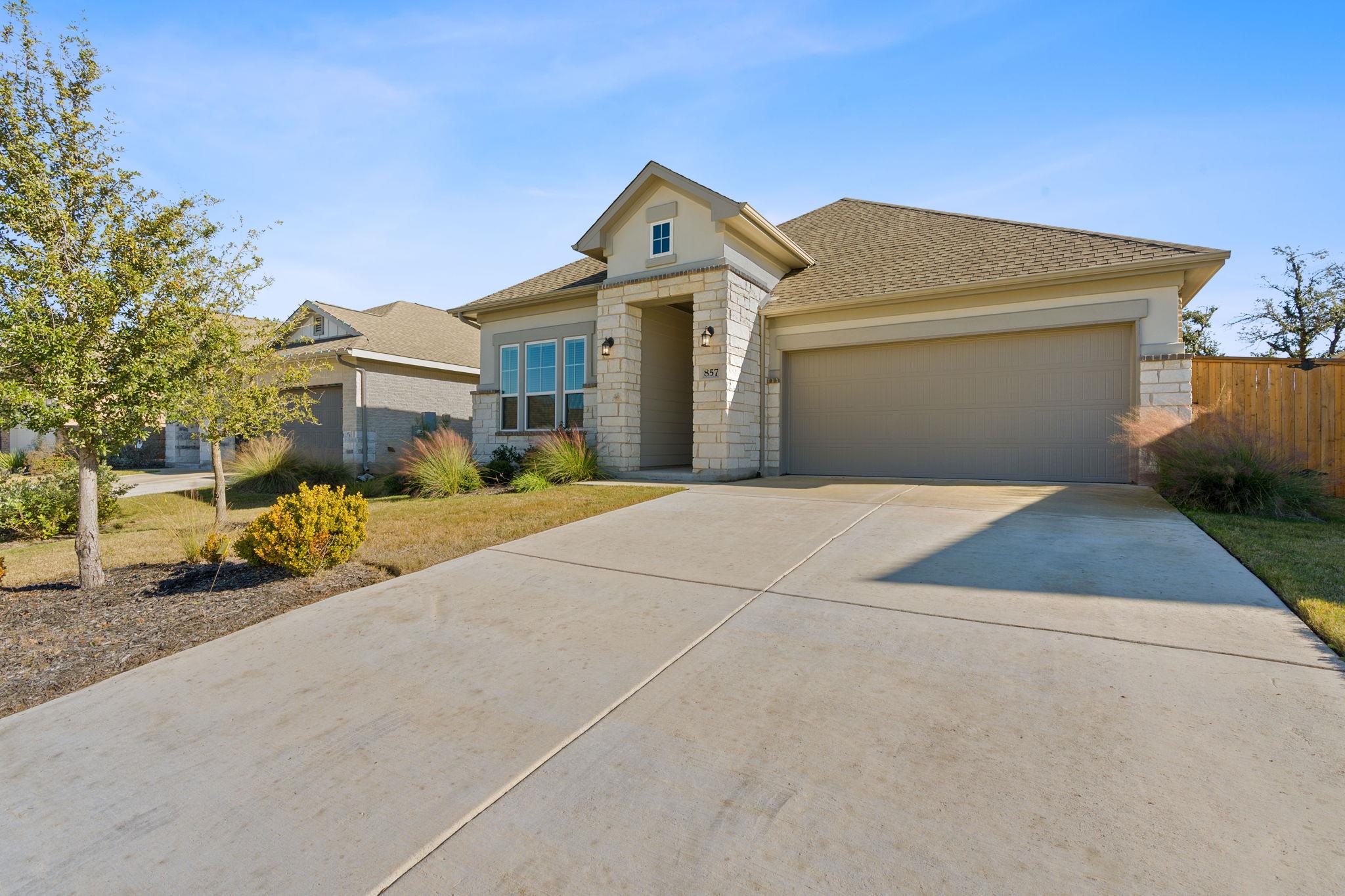 857 Whitetail DR, Round Rock, TX 78681