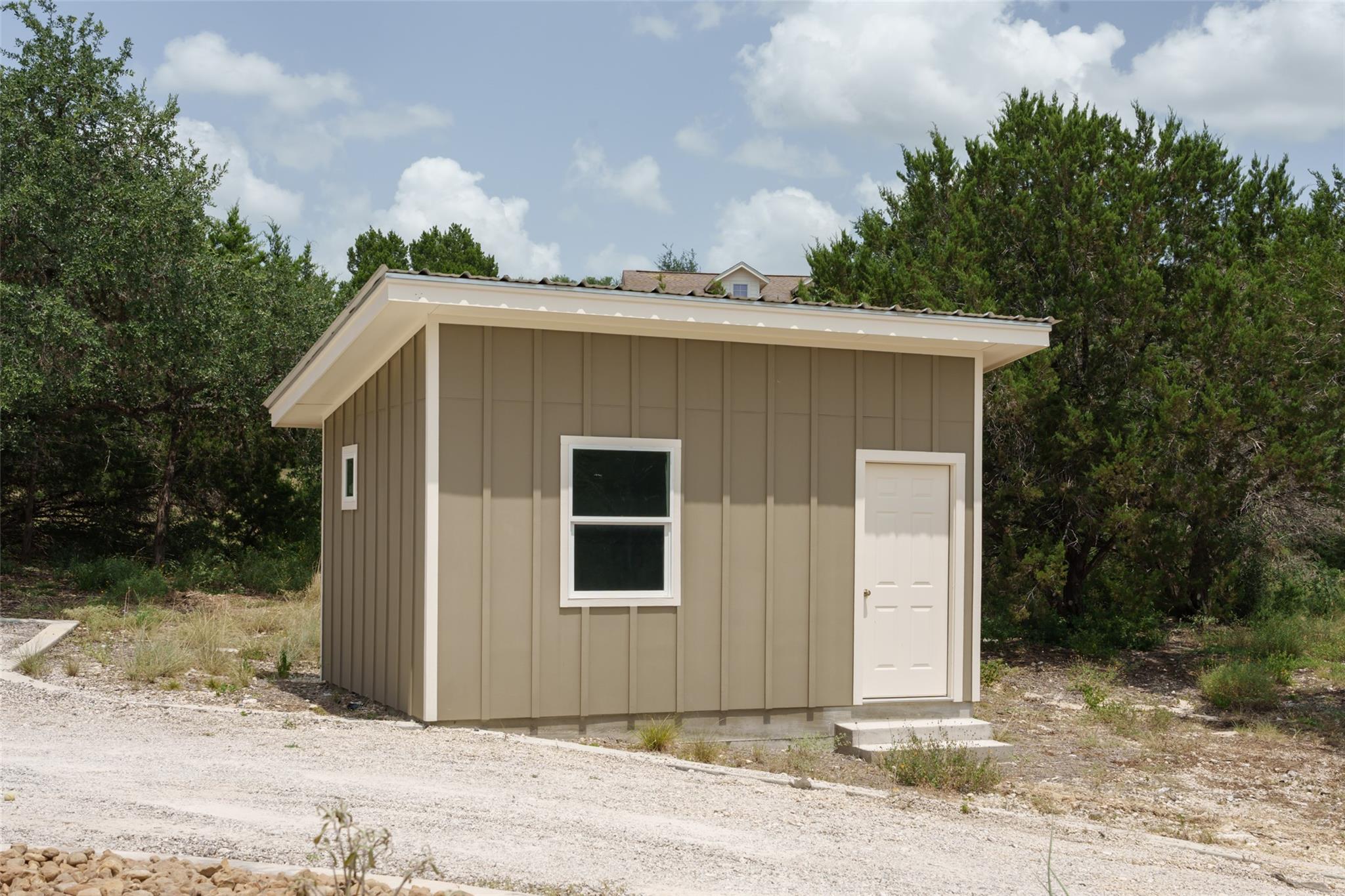 2010 Hoffmann LN, New Braunfels, TX 78132