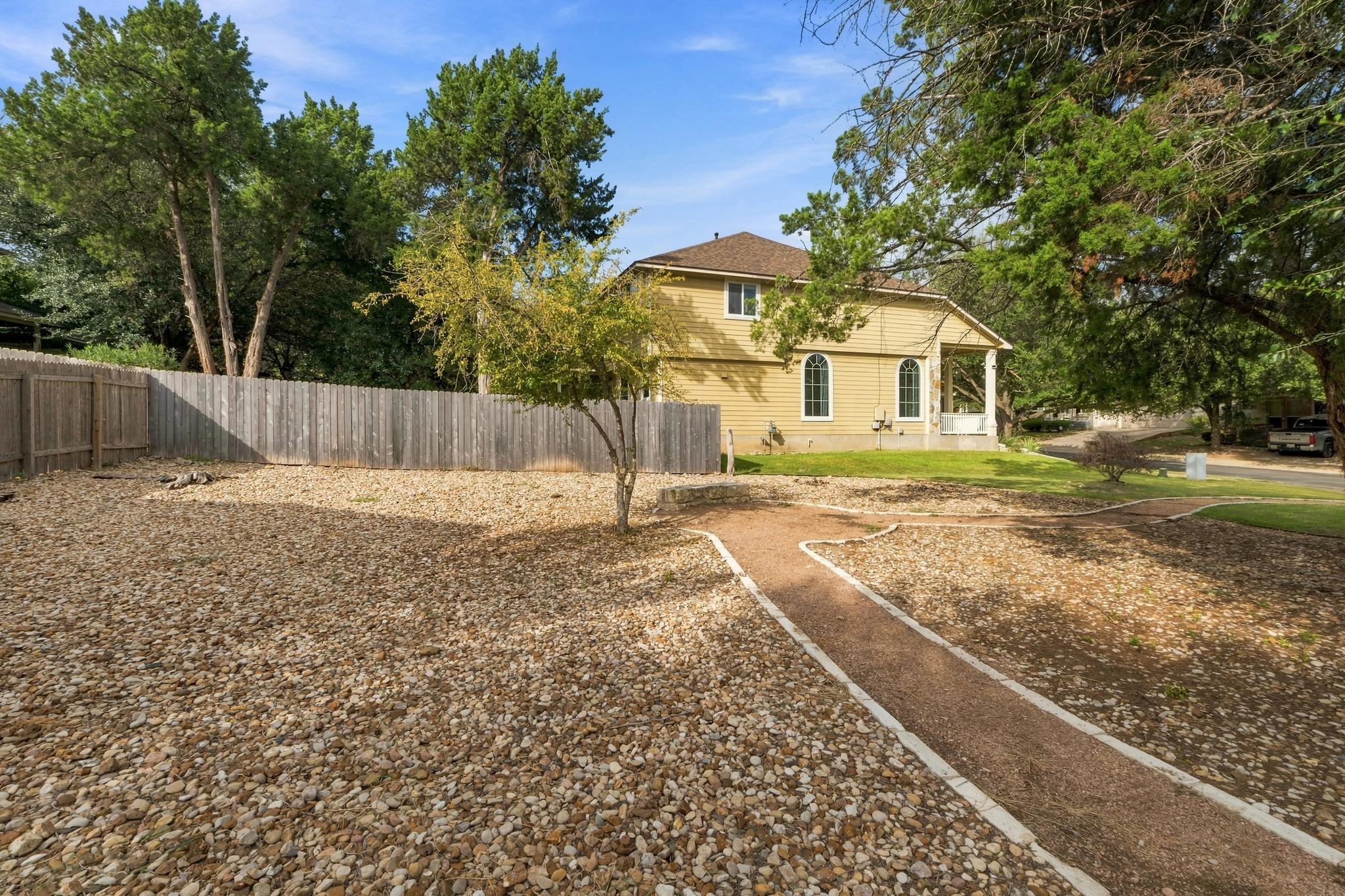 1625 Rockland DR, Austin, TX 78748