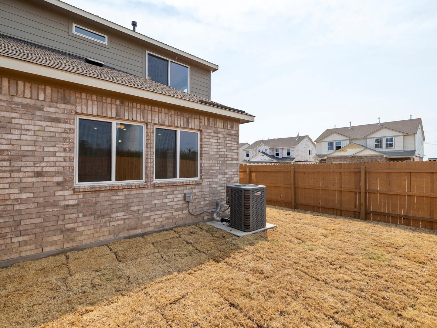 146 Whinny Way, Georgetown, TX 78626