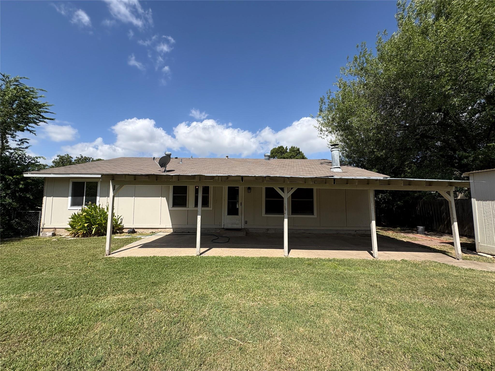 1709 W Mesa Park DR, Round Rock, TX 78664