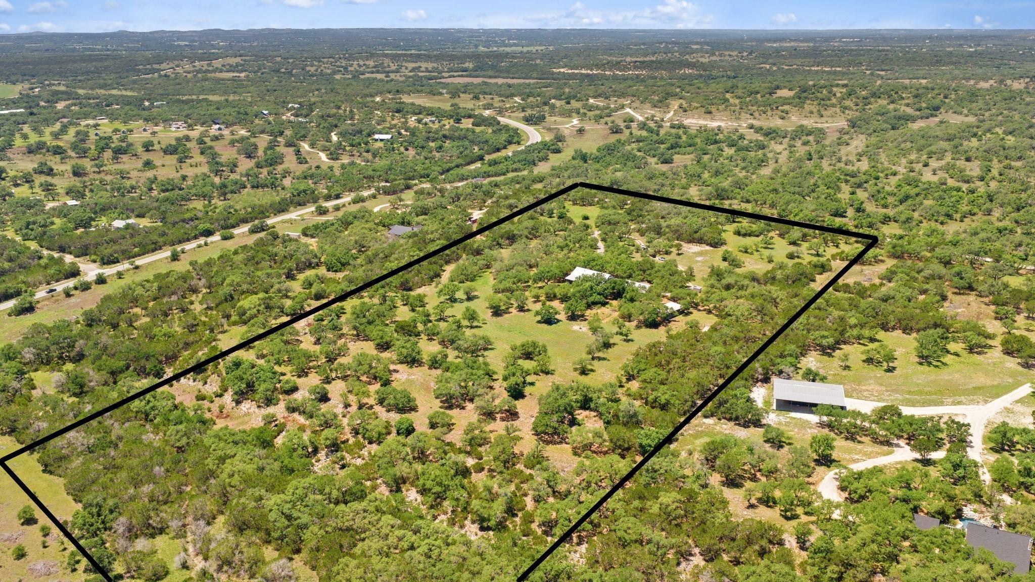 7855 Middle Creek RD, Blanco, TX 78606
