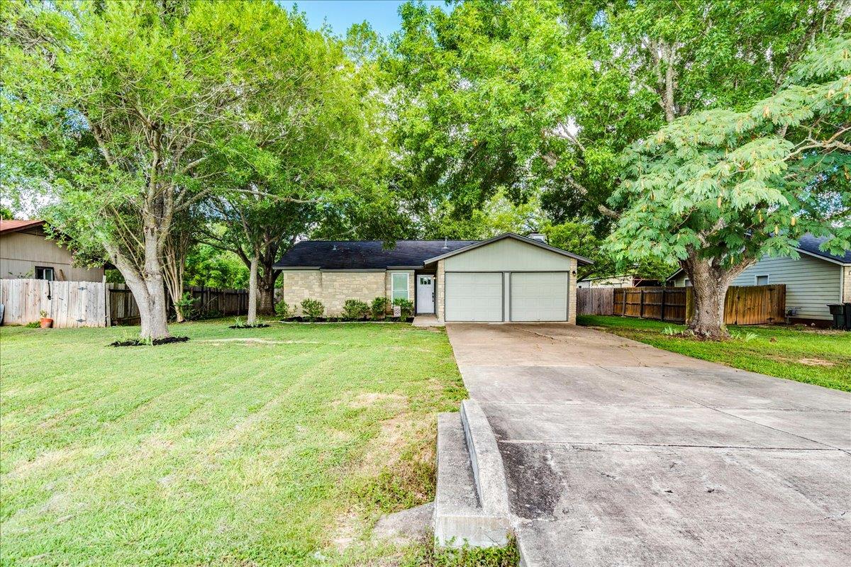 308 Bonita Vista DR, Buda, TX 78610