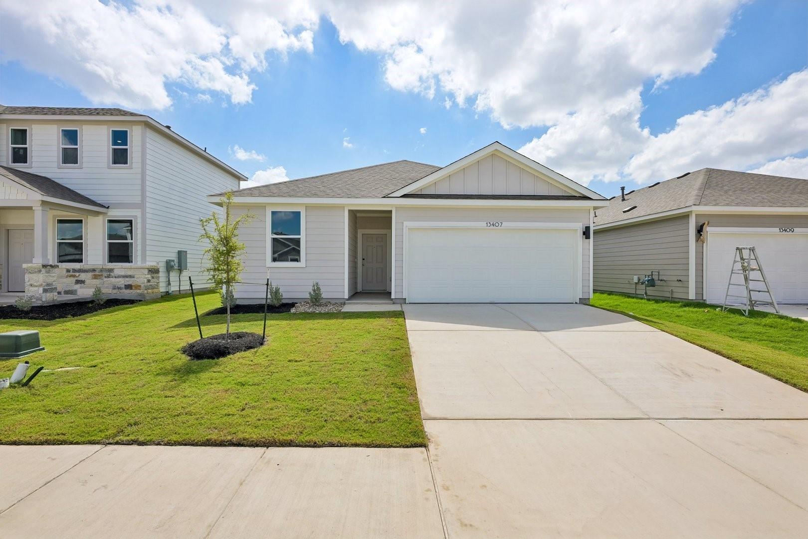 13407 Final Turn DR, Buda, TX 78610