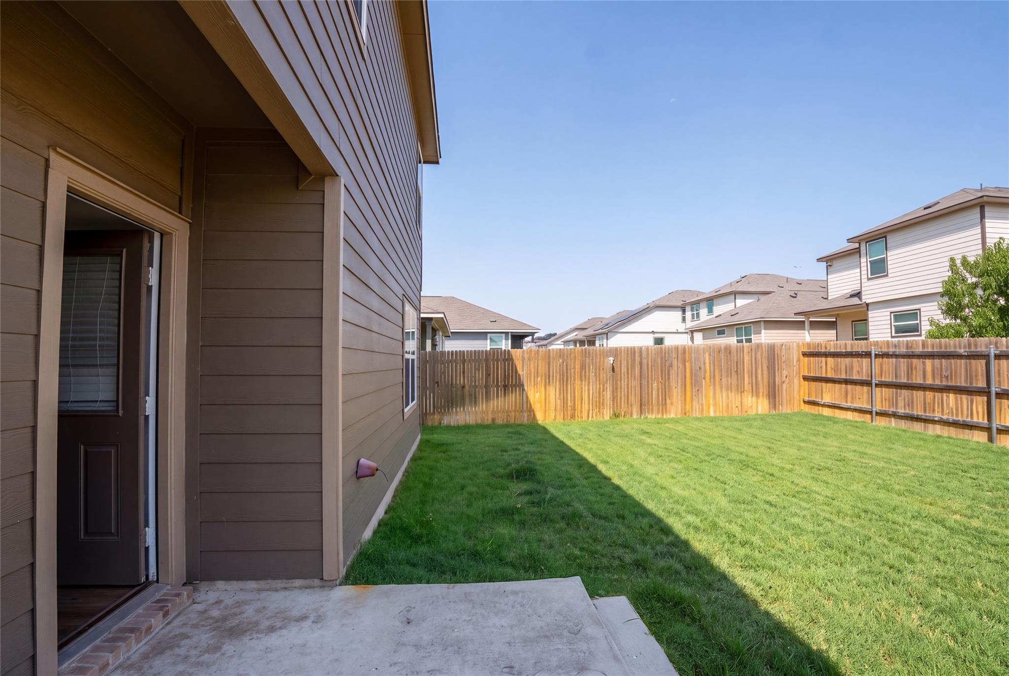 112 Perfect World Loop, Jarrell, TX 76537