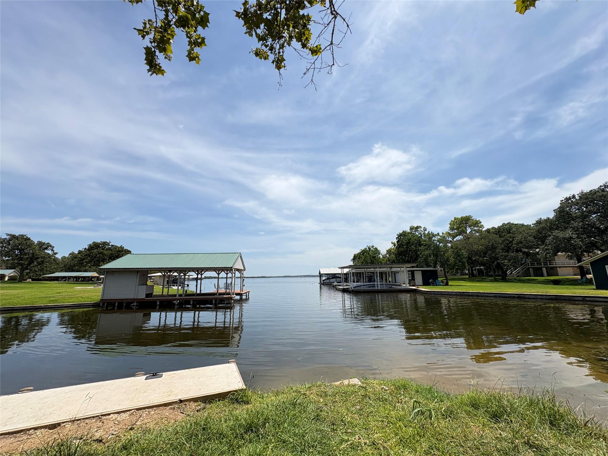 387 Rosehill DR, Granite Shoals, TX 78654