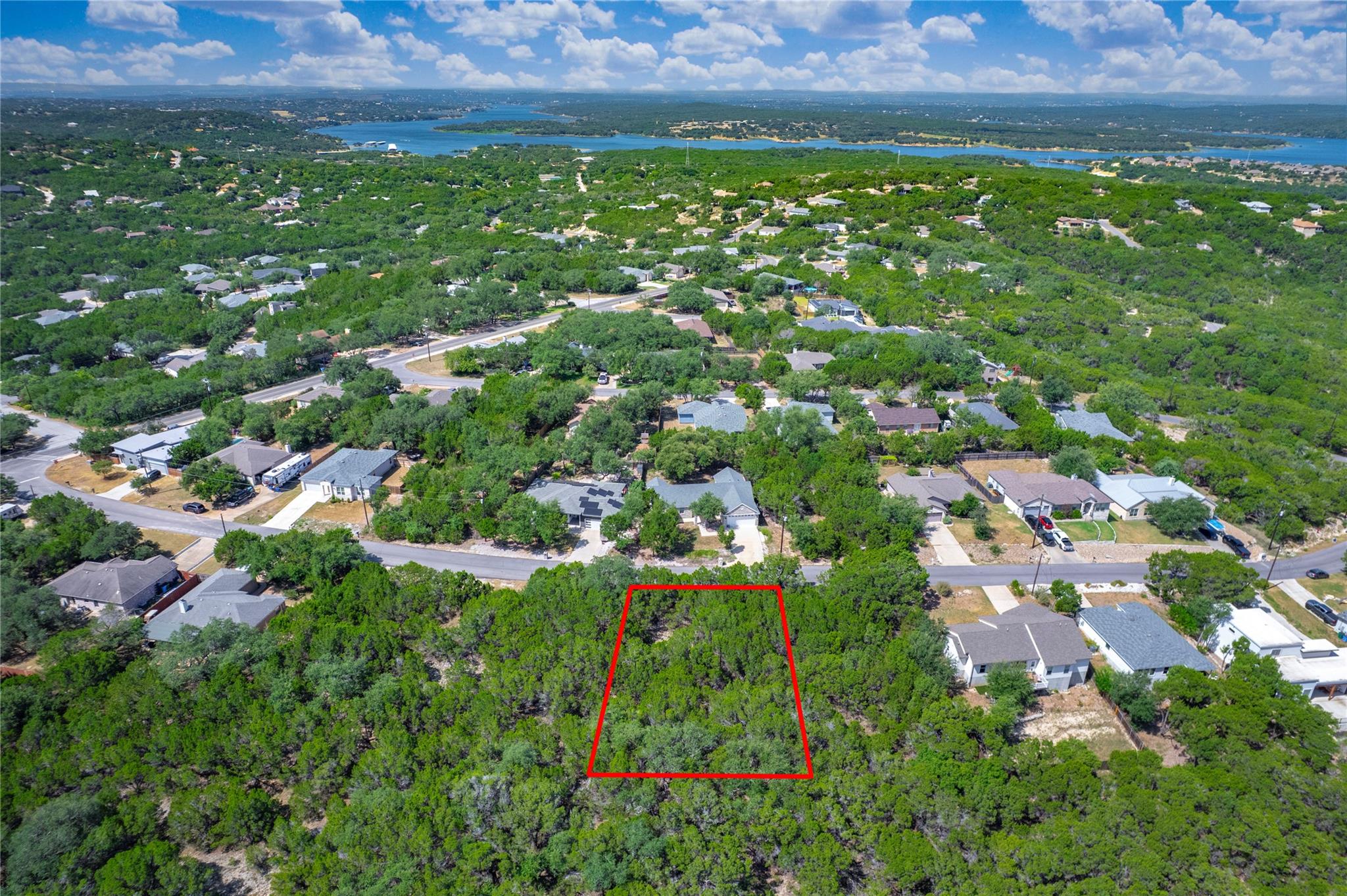 8001 Flintlock CIR, Lago Vista, TX 78645