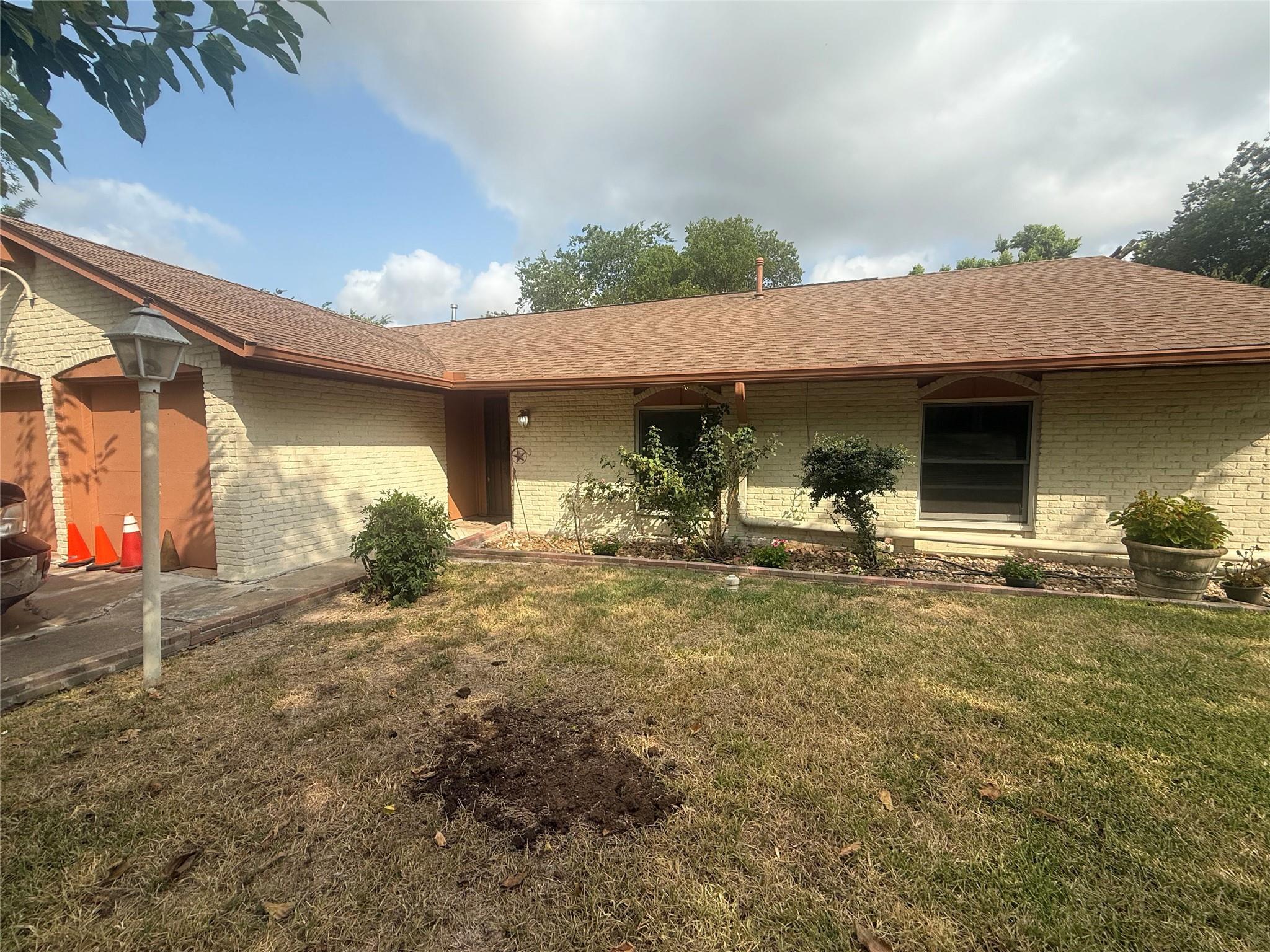 6604 Ashland DR, Austin, TX 78723