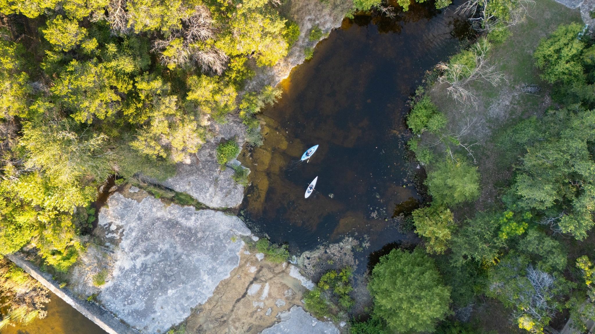 300 Deer Lake Est, Wimberley, TX 78676