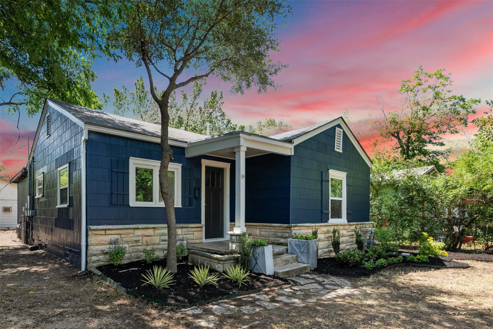 5303 Avenue H, Austin, TX 78751
