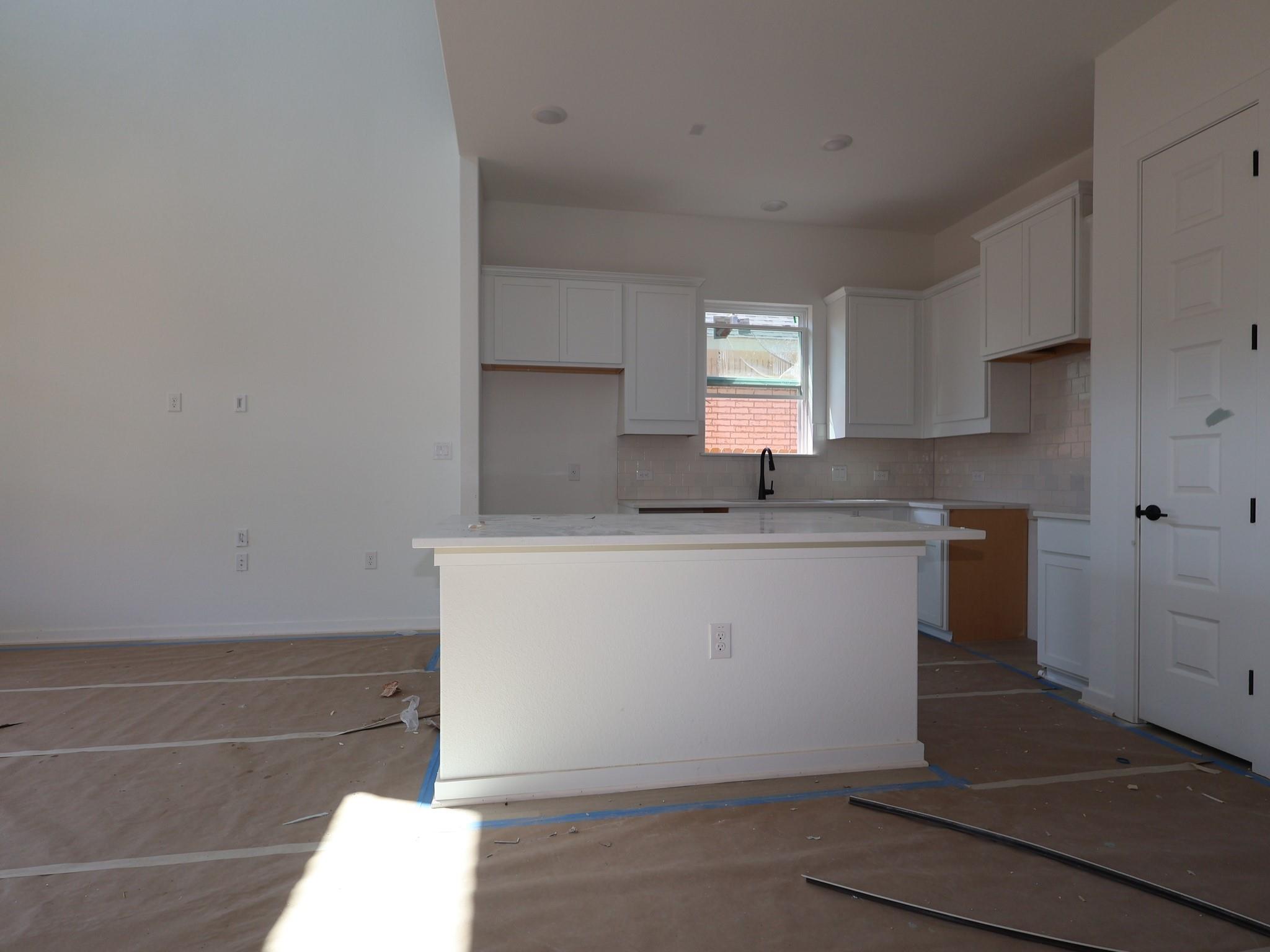 13209 Keefer DR, Austin, TX 78652