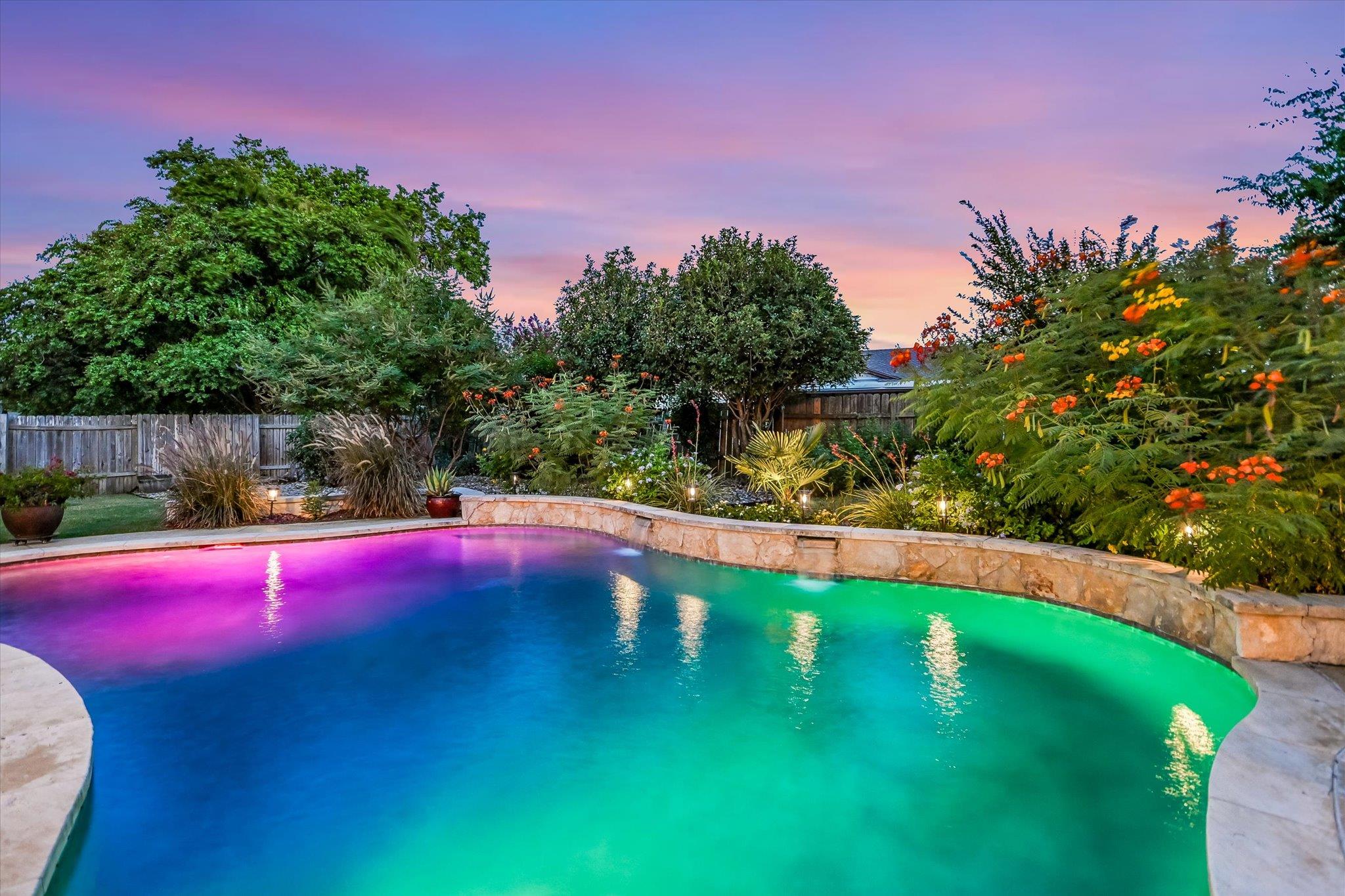 10909 Rustic Manor LN, Austin, TX 78750