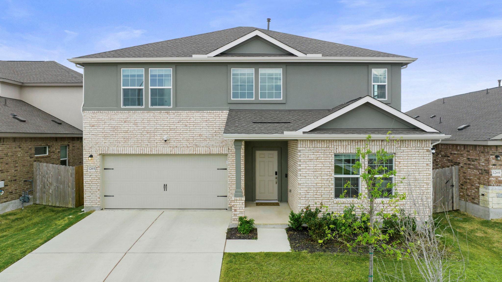 1265 Aquilla DR, Leander, TX 78641