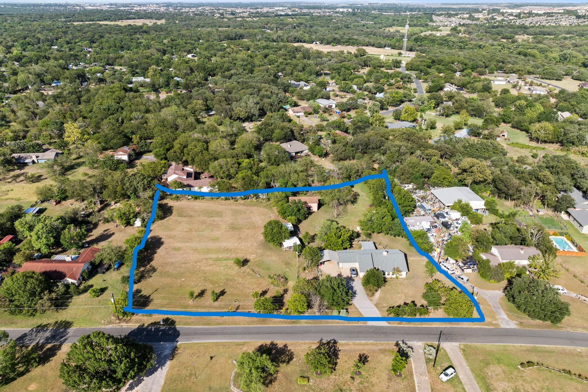 12709 Cholla LN, Manchaca, TX 78652