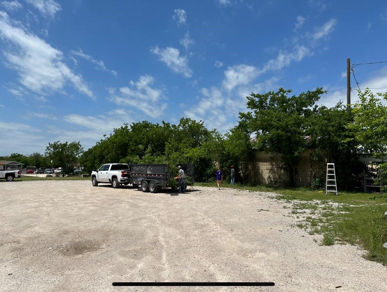 101 College Ave, Florence, TX 76527