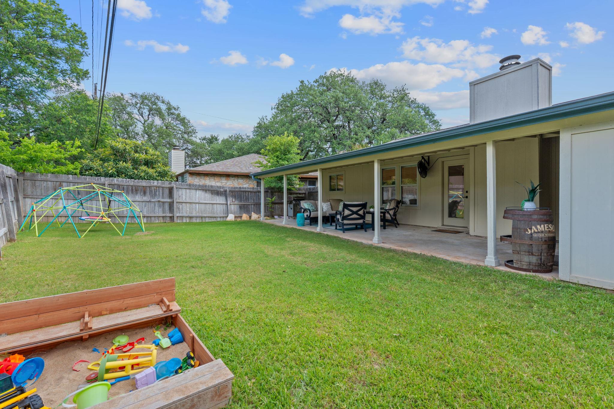 6008 Smith Oak TRL, Austin, TX 78749