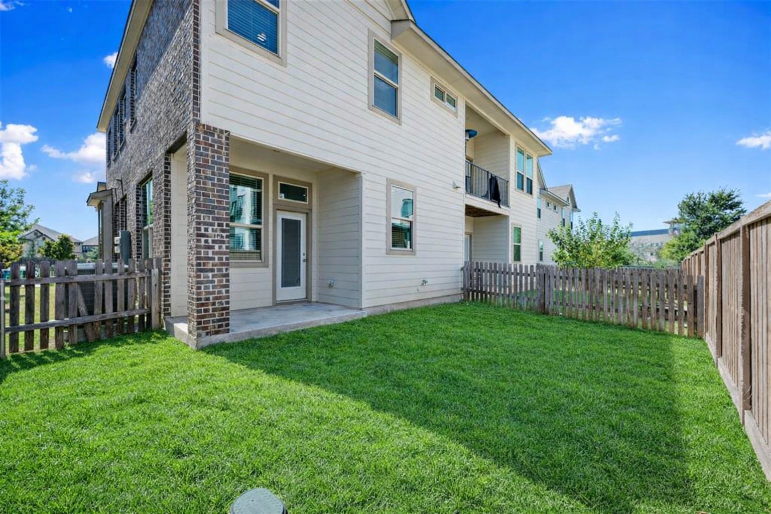 2202 Dillon Pond LN #B, Pflugerville, TX 78660