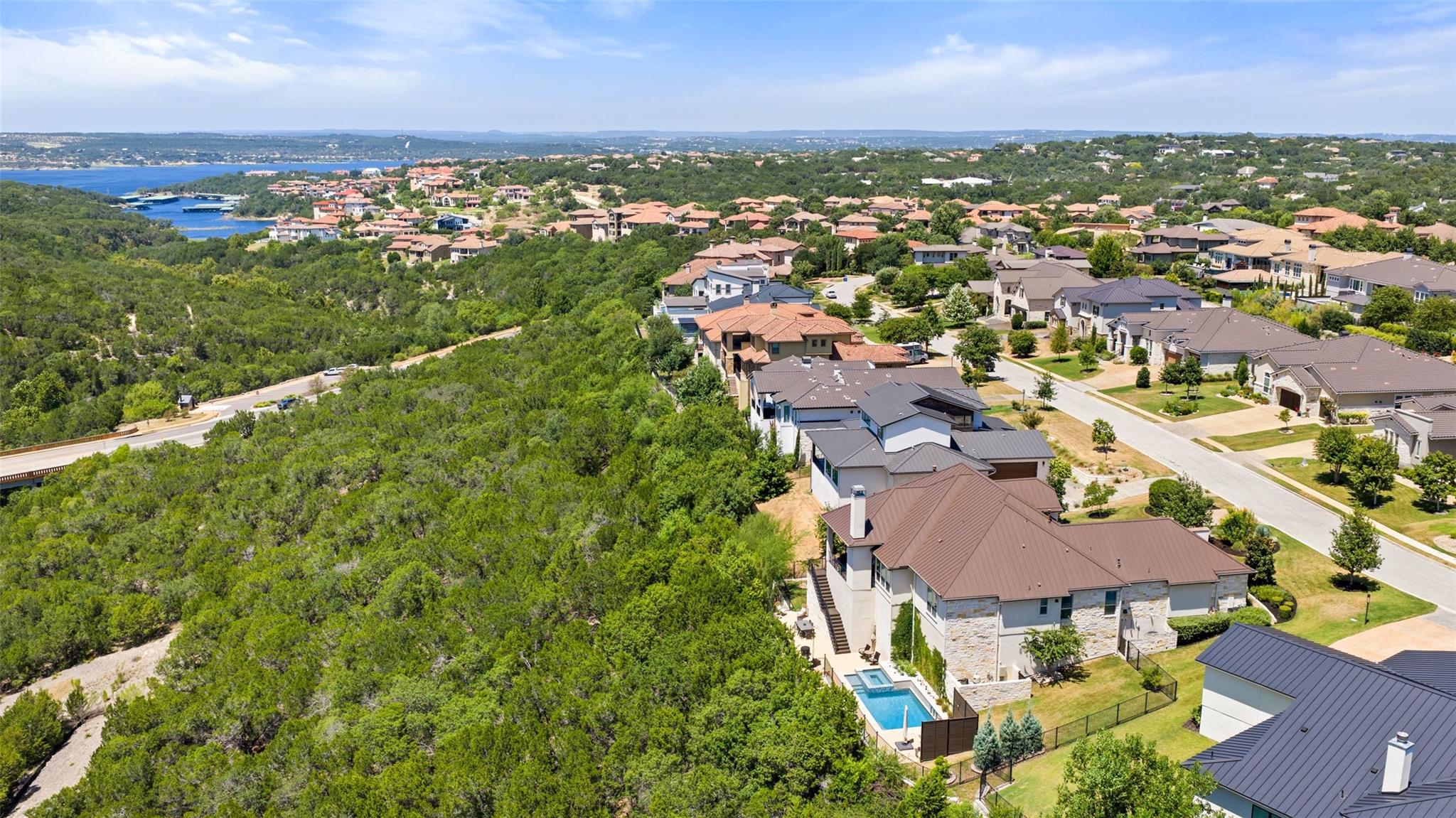 321 Bisset CT, Austin, TX 78738