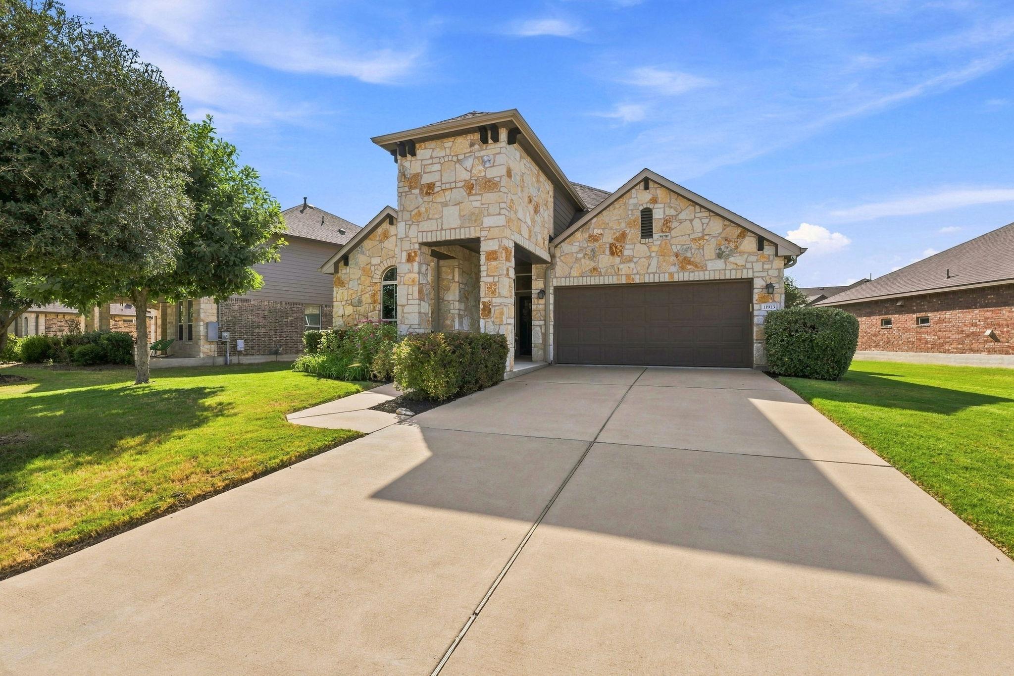 11913 Harpster BND, Austin, TX 78717