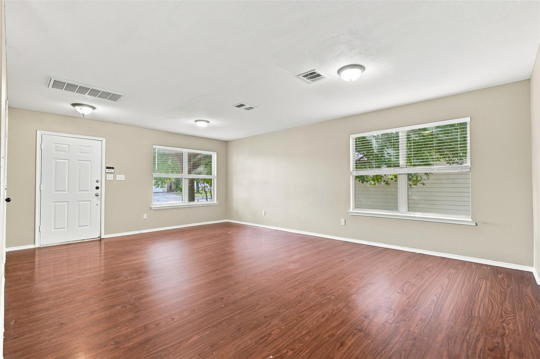 4005 Big Bend TRL, Taylor, TX 76574