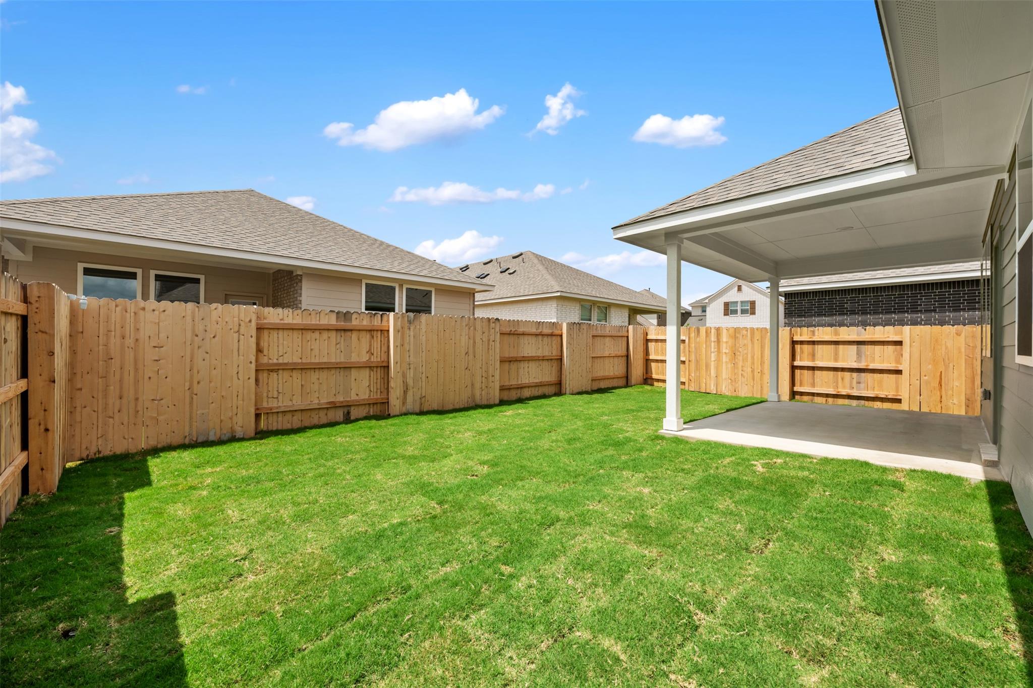 306 Possumhaw LN, San Marcos, TX 78666