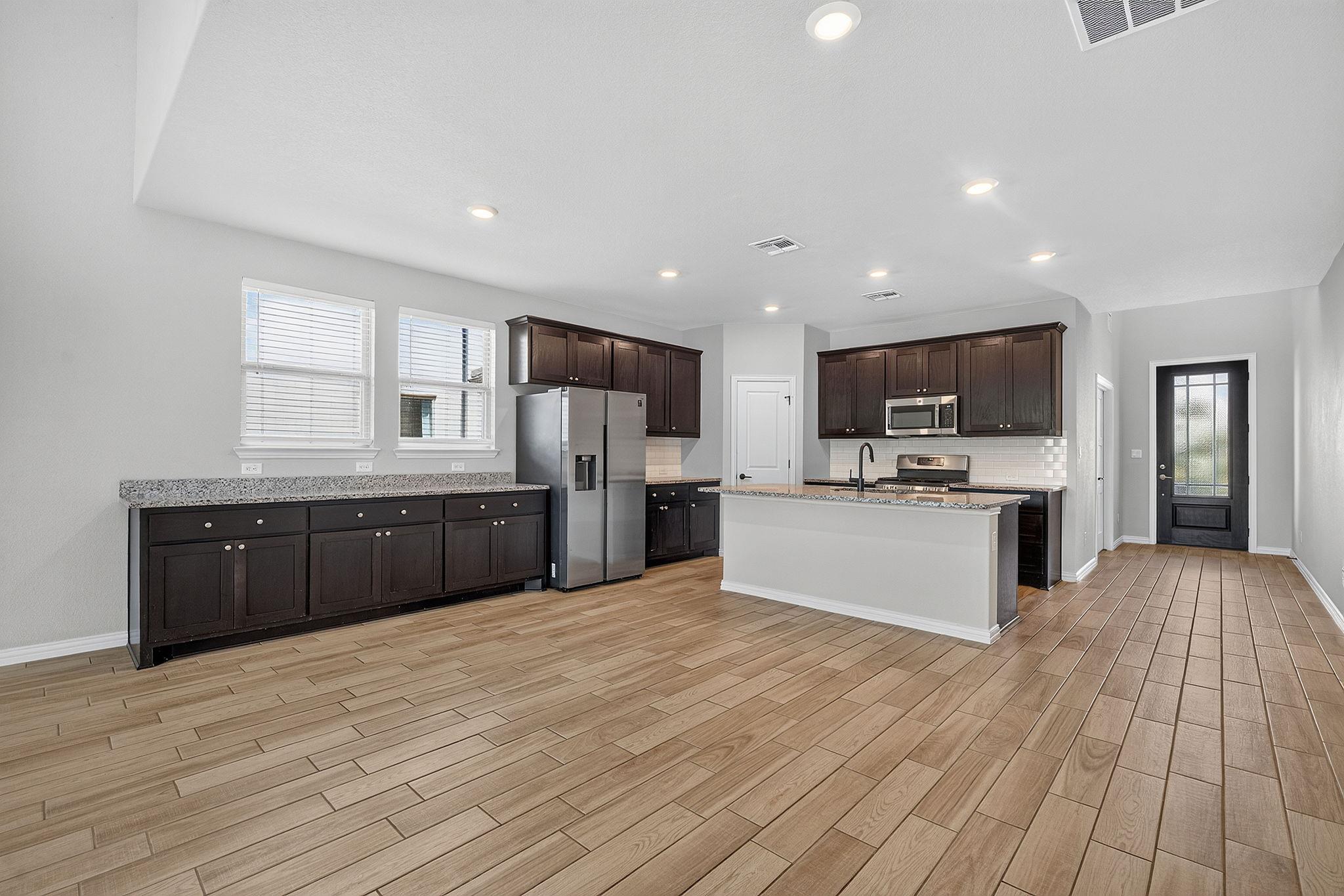 128 Fawn River Rn, Kyle, TX 78640