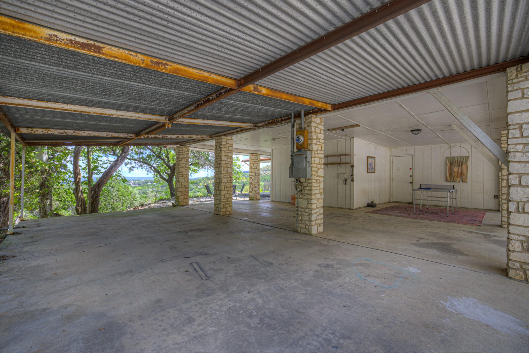 447 Madrona DR, New Braunfels, TX 78132