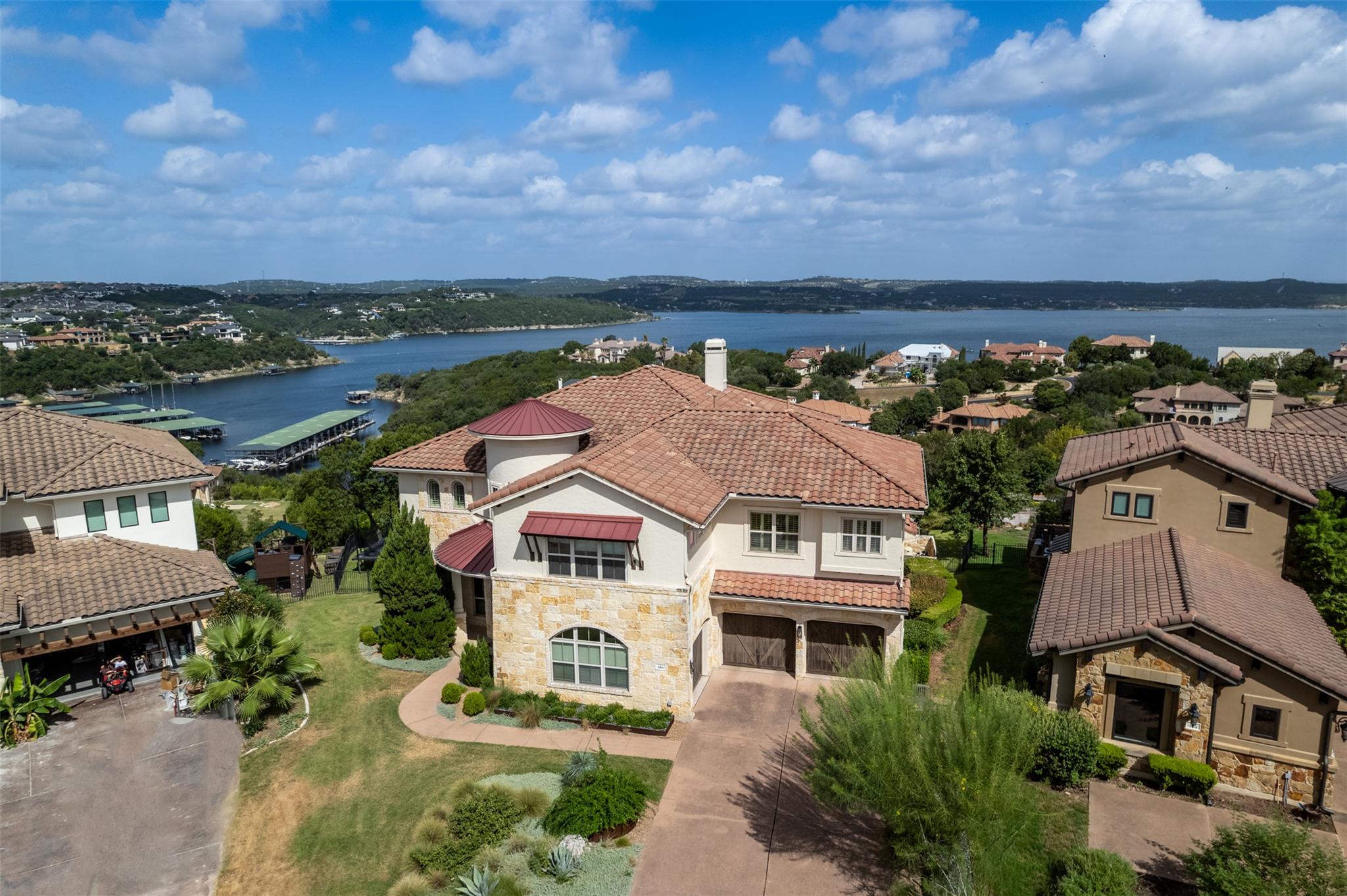 316 Martinique Ps, Austin, TX 78734